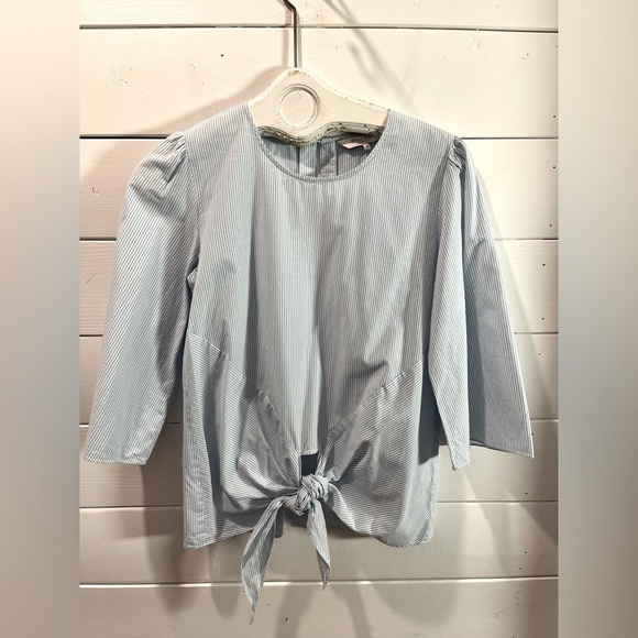 PART TWO – Blue Striped Tie-Front Blouse Size 36 - Picture 1 of 8